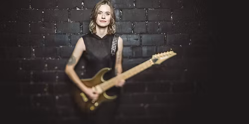 Yasi Hofer "Between the Lines Tour-2026"