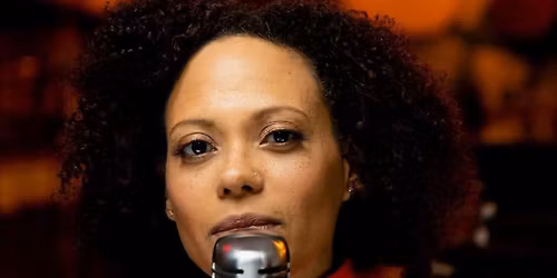 Live Music with Lia Gray