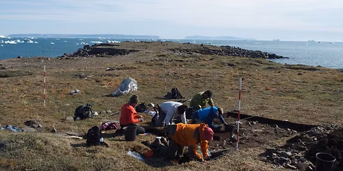 Da Hvalros \u00d8 var Verdens navle: Nord\u00f8stgr\u00f8nlands fantastiske forhistorie