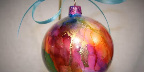 Pop-Up Craft - Hydrodipped Christmas Ornaments