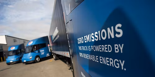 Parking Golden Smog (18+)