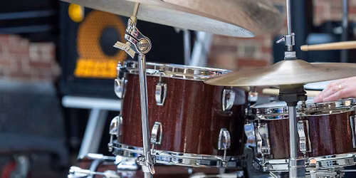 Jazz and Beyond: Puzzle of Light
