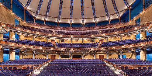 The Light of Christmas: Vienna Light Orchestra\u2019s Christmas Tour