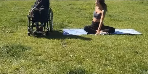 Sommaryoga i Folkets Park