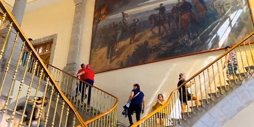 Tour Guiado a Chapultepec y Museo de Antropolog\u00eda: Cultura e Historia en CDMX