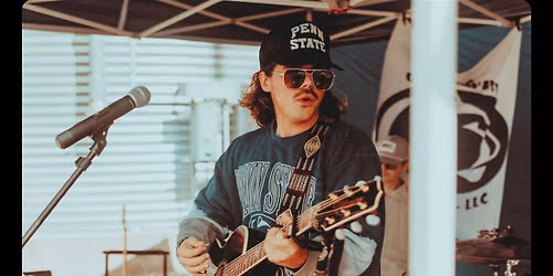 Heartstrings Solo at Four Friends Winery