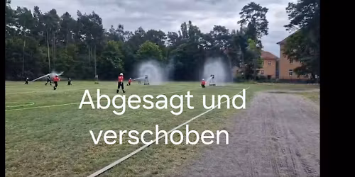 L\u00f6schangriff nass der Feuerwehren Stadt Zossen 