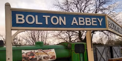 Land Rover Series One gathering 