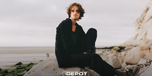 Iskander Moon \/ Het Depot