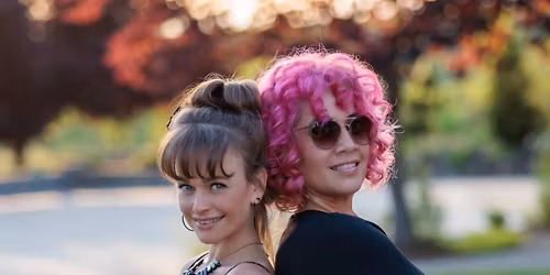 Shae and Jenni - Live @ Dunbar