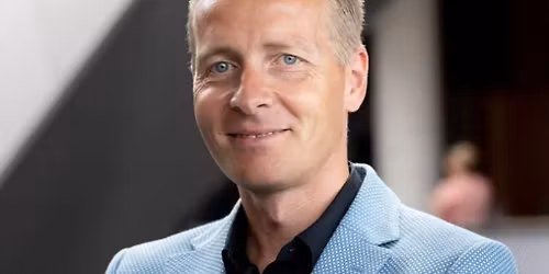 L\u00e6g smerterne p\u00e5 hylden v\/Morten H\u00f8gh, ph.d. og lektor