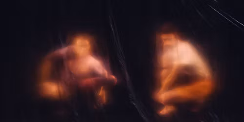 Kov\u00e1cs Domokos - Milovits Hanna: F\u00f3lia-fal