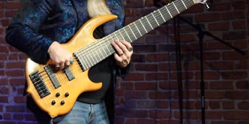 Mo Jones Bass Live @ the Flushing Farmers Market