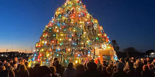 6th Annual Stonington Lobster Trap Tree Lighting