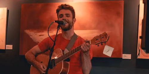 Live in the Lounge: Nash Foster-Phoenix