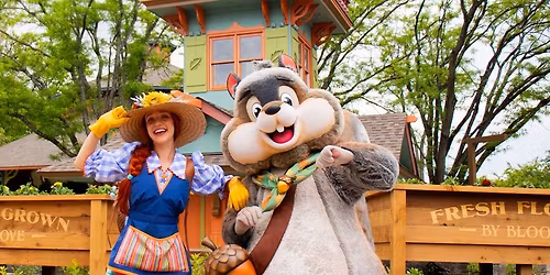 Robin Bloom and Scout the Squirrel Meet & Greet