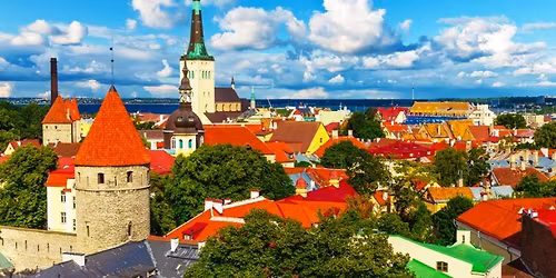 Interaktyvus savaitgalis Estijoje. Smag\u016bs nuotykiai mokslo centre AHHAA\u2013J\u016br\u0173 muziejus Lennusadam