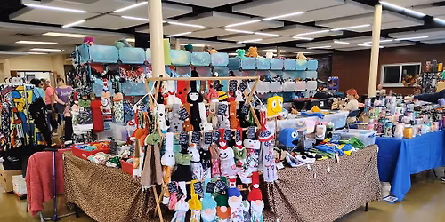 Kiri Katz @ LM Holiday Market