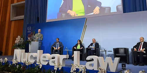 Ambiguity as a Safety Valve: Rethinking Escalation in Russia-West Standoffs