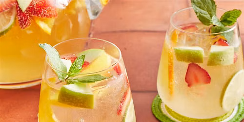 On Cloud Wine X Veranda Social: Sangria Soir\u00e9e