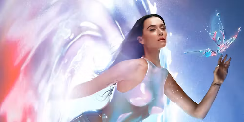 Katy Perry in Paris