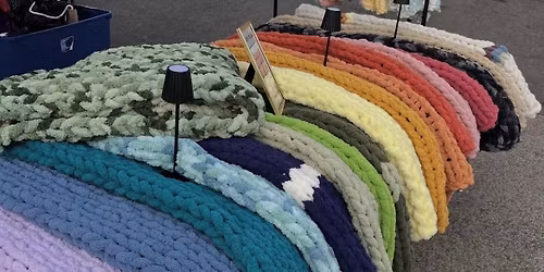 Chunky Knit Chick Blanket Class \ud83e\uddf6