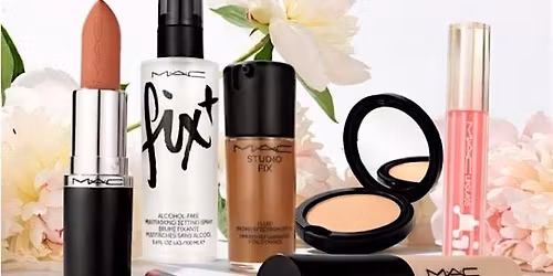 COME TO MAC COSMETICS! TREAT YOURSELF TODAY, COME PLAY WITH MAKEUP!\u201d