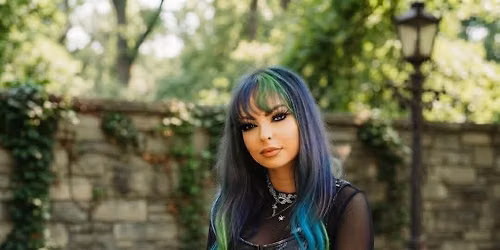 Jennifer Benson of Ignescent with Millenial Reign and Petra