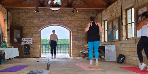 Elevate your well-being - fitness and Sound Healing 