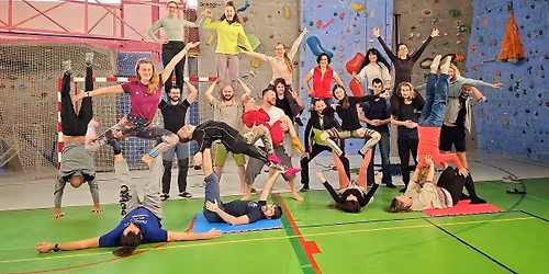 Acro-Silvestr na Konci sv\u011bta 2025