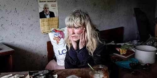 Photographing Ukraine During War: Nikoletta Stoyanova & Iva Sid\u00e1sh