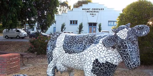 Mount Compass Market