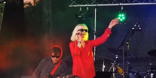 Blonde E Lux @ King William IV, Madron