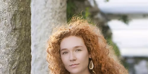 Zoe Pettit, First Friday Opening Night Richmond Mudhouse