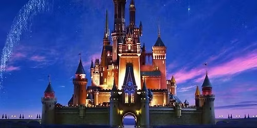 Maturitn\u00ed ples PLG4- Disney