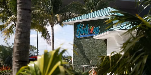 LIVE MUSIC WITH CHRIS PIQUETTE\ud83c\udfb6