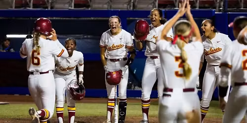 Parking Iowa State Cyclones at Cincinnati Bearcats Womens Basketball