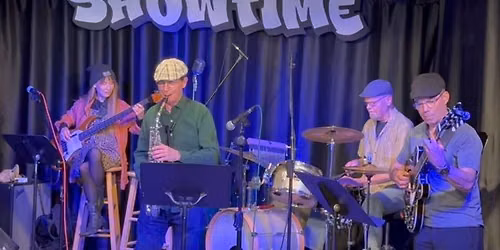 Afternoon jazz at Showtime Studio and Coffee