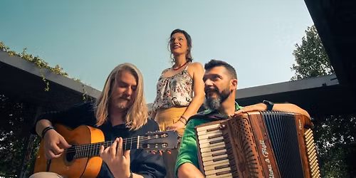 L\u2019 Alma de Saloniko La Rosa Enflorece \u2013 sephardische Musik aus Griechen