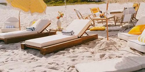 Grande Riviera Suite: Private Beach Lounge and Picnic Set Up