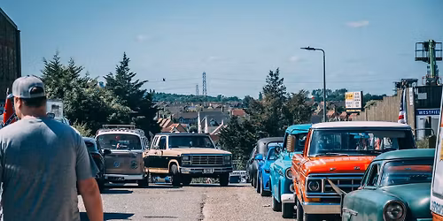 Sunday Truck Club LIVE