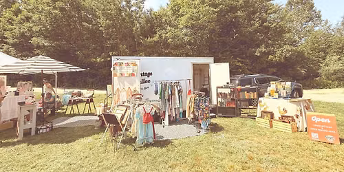 Vintage Mobile Pop-Up in Pinardville