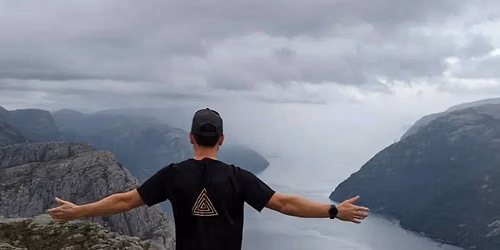 SUP and Hiking Camp \ud83c\uddf3\ud83c\uddf4 \u2013 Adventurous cabin and camp weekend in Norway