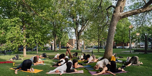Salut Soleil \u29bf Yoga Sonore x Gingko