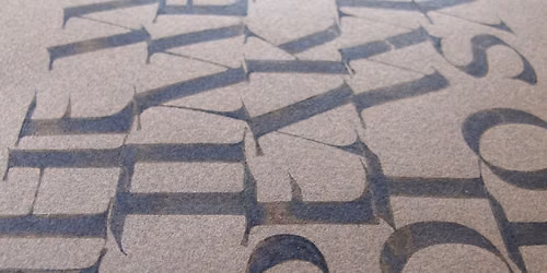 Stage de calligraphie : Lieve Cornil \u2013 La quadrata d\u00e9form\u00e9e