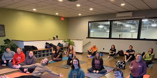 HoHoHoliday Yoga + Cider | 2 Towns Ciderhouse