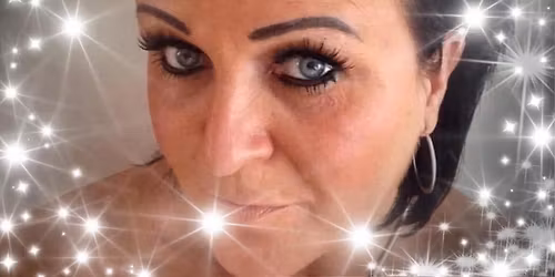 Christmas special medium night with Donna Murrell. \u00a310 a ticket 