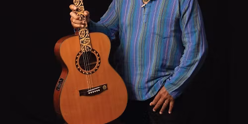 Live Music with Maanus Black