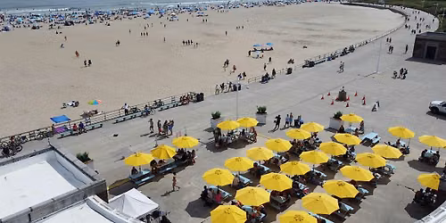Bay 9 at Riis Beach Presents: Mighty Quinn Band