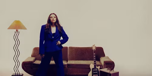 BL\u00dc EYES in Hopewell